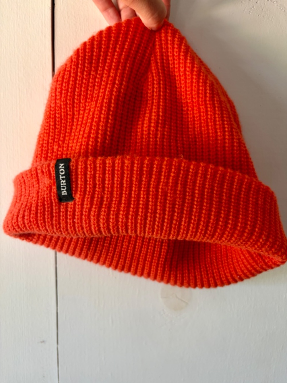 Burton Orange Red Knit Cuffed Beanie Winter Ski Snowboard Hat